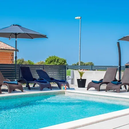 Villa Mina With A Private Pool In