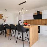 Villa Mina With A Private Pool In