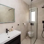 Villa Mina With A Private Pool In Pula