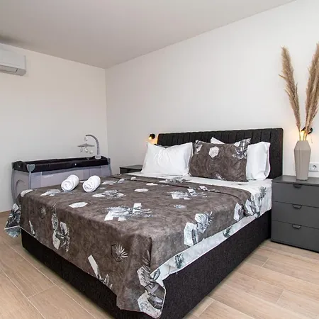 Mina With A Private Pool In *